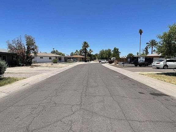 5th image of 2138 W Marshall Ave