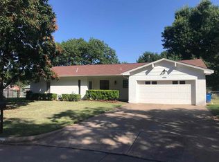1405 S Surrey Dr, Stillwater, OK 74074