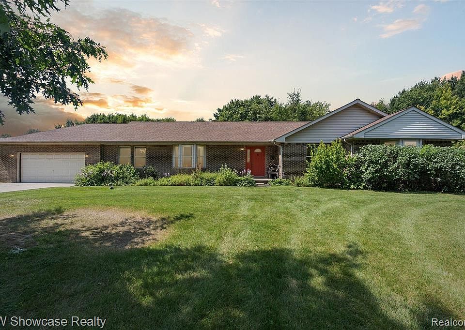 6799 Country Lane Dr, Davisburg, MI 48350 MLS 20230065179 Zillow
