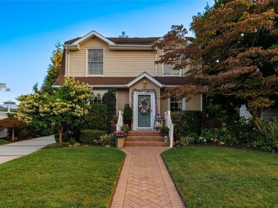 2915 Cleveland Avenue, Oceanside, NY, 11572