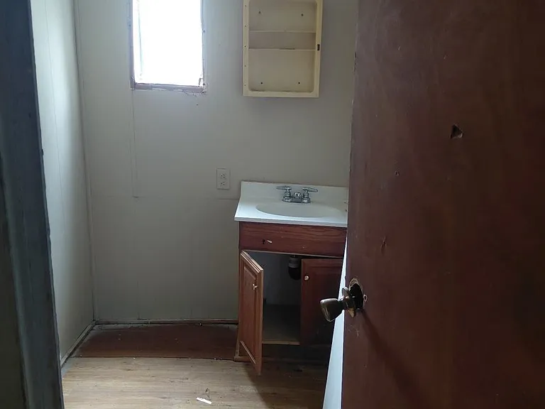 101 Butler Dr #32 — Photo 6