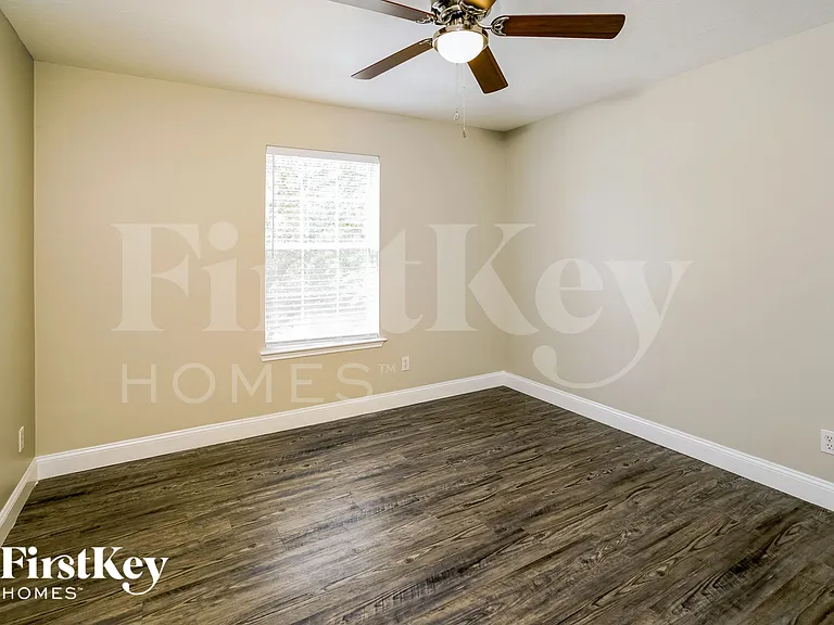 28618 Hidden Cove Dr — Photo 14