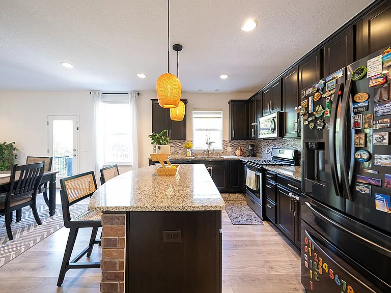 5004 Trillium Cv NE — Photo 4