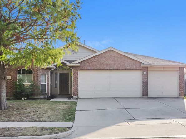 1013 Crane Cir