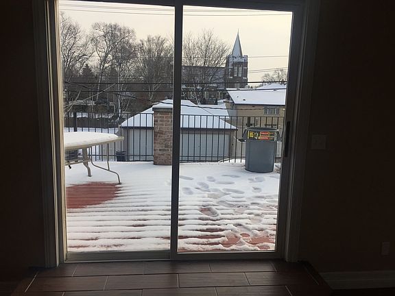 5th image of 3339 W 95th St #2