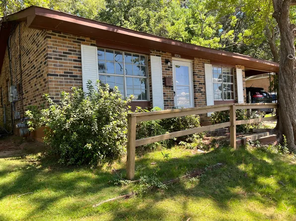 3042 George B Edmondson Dr, Montgomery, AL 36110