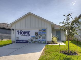 200 Langston Dr, Uhland, TX 78640