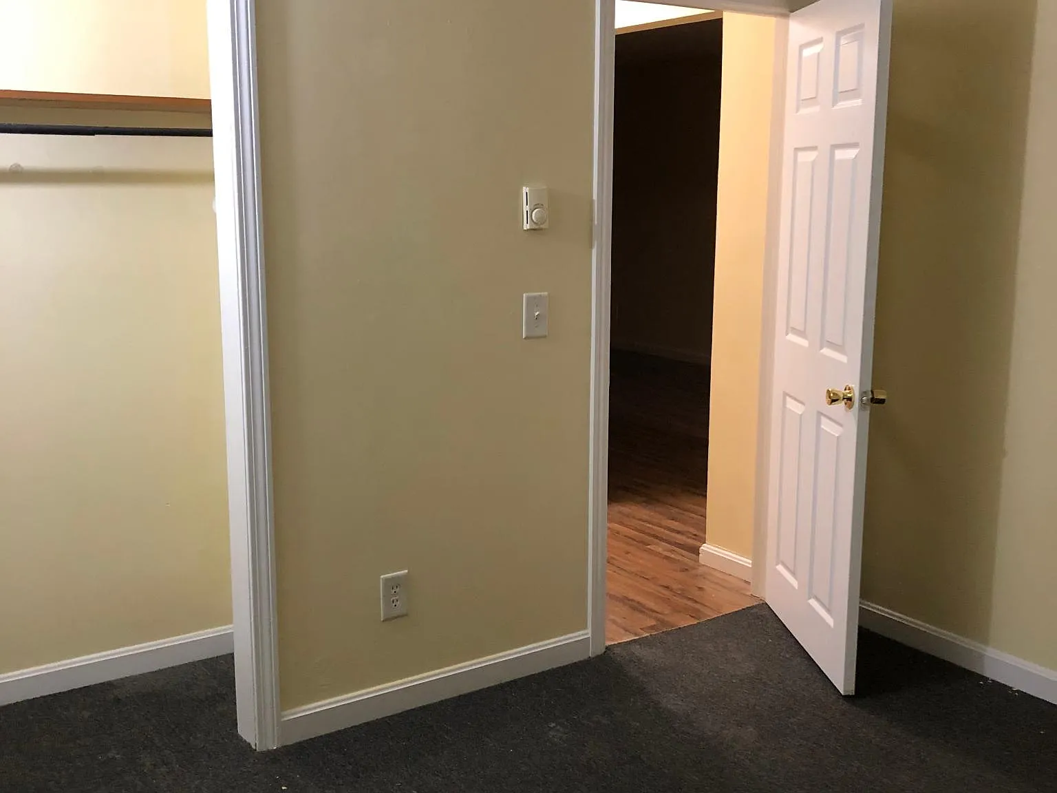 180 Sandhill Rd — Photo 3