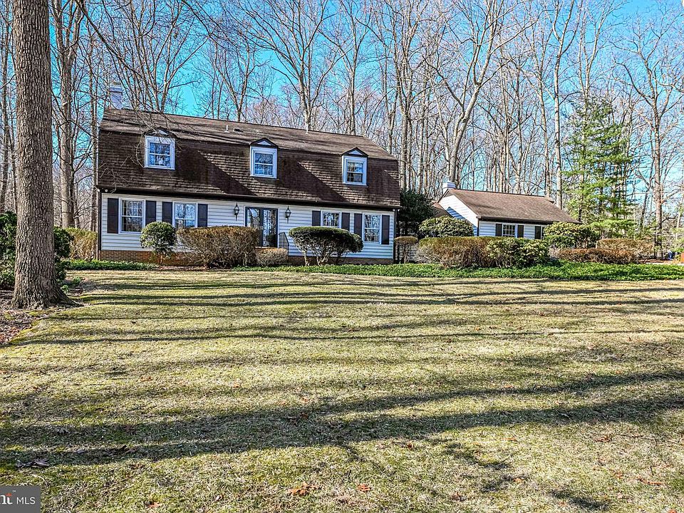 1st image of 501 Lost Acre Ln