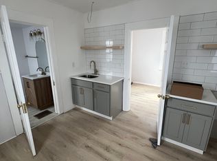 19106 Chickasaw Ave, Cleveland, OH 44119