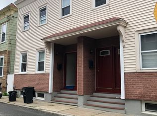 14 7th St, Cambridge, MA 02141