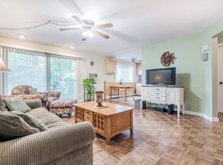 30 Fernview Ave APT 4, North Andover, MA 01845