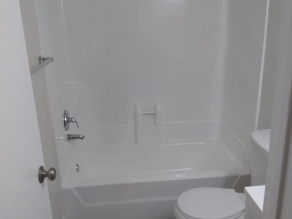3rd image of 758 N Westwood APT 102