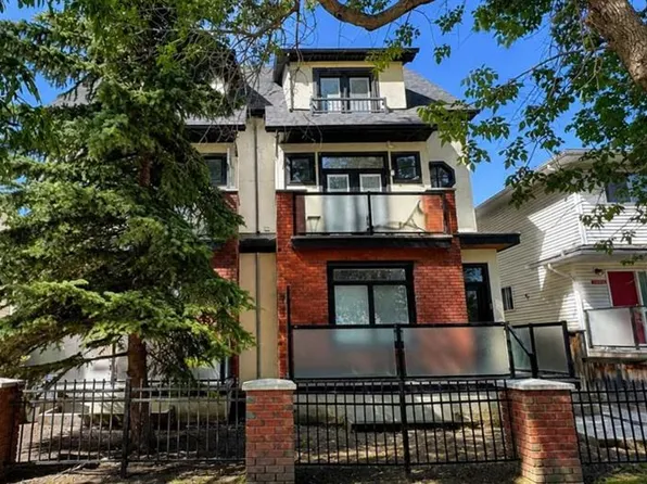 2118 N 35th Ave SW #3, Calgary, AB T2T 2E3