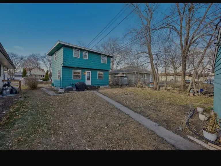 5150 Irving Ave N — Photo 13