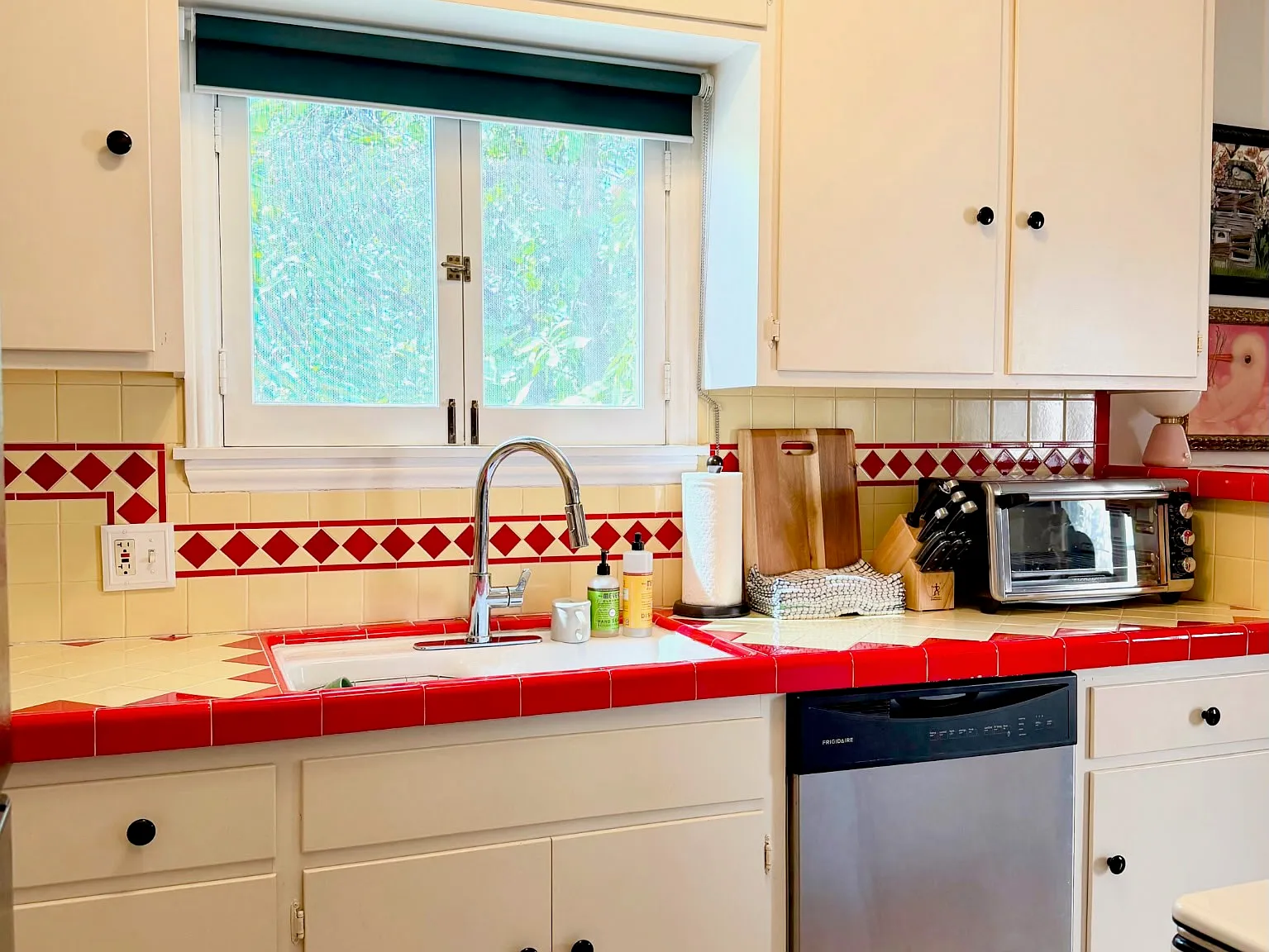 1 bed, 1000 sqft, $3,450 — Photo 2
