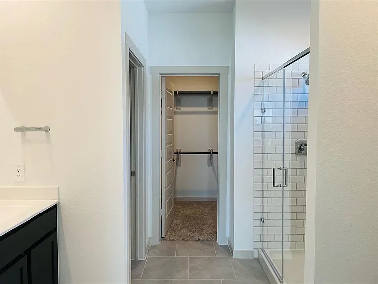28935 Yukon River Ct — Photo 7