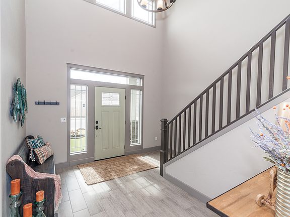 2nd image of 5834 Juneberry Dr