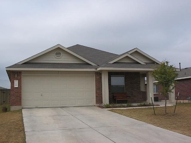 1st image of 120 Salado Dr