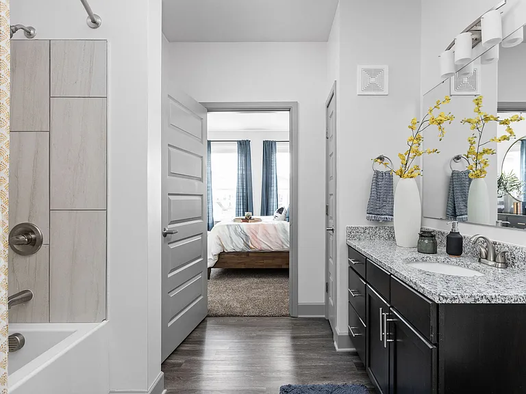 Aria Apartments of Zionsville — Photo 17