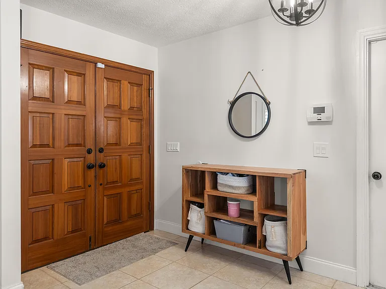 762 SE River Ln — Photo 43
