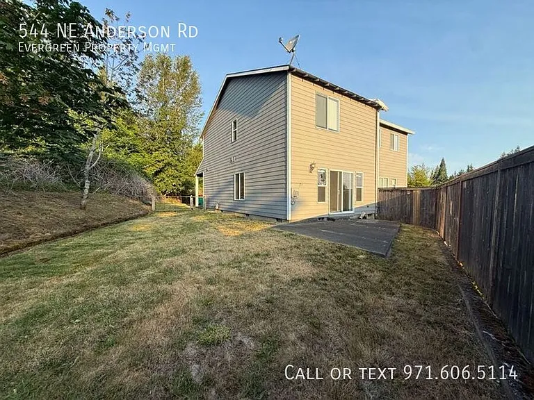 544 NE Anderson Rd — Photo 28