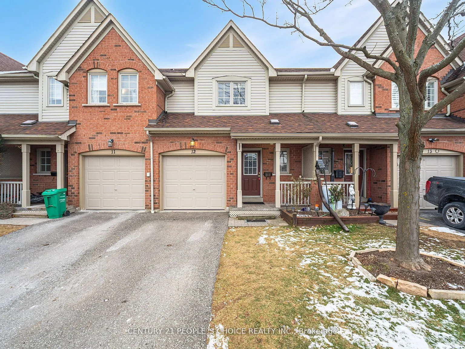 3 bed, $3,295 — Photo 2