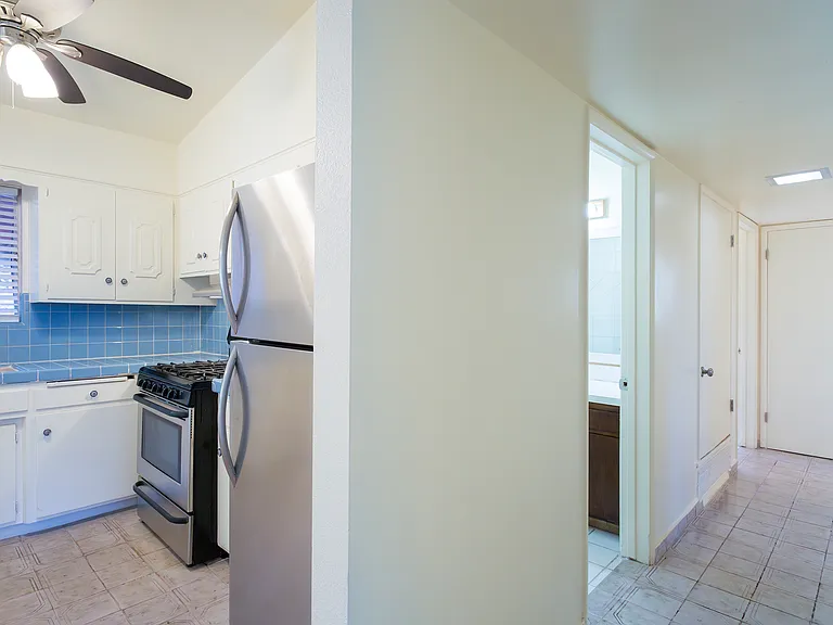 535 N Cimarron St — Photo 19