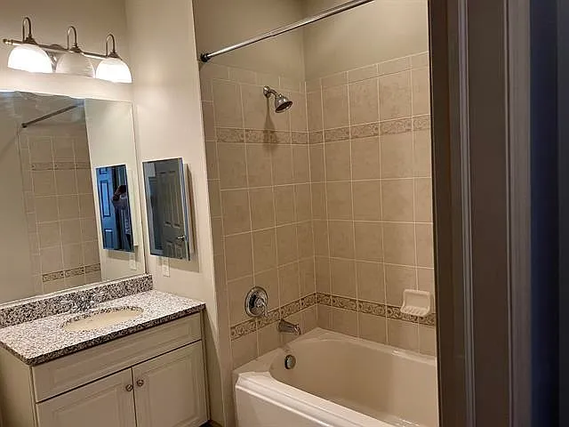 7400 River Rd #217 — Photo 11