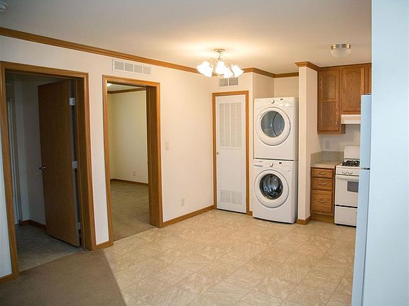 3rd image of 2049 Bald Eagle Ct