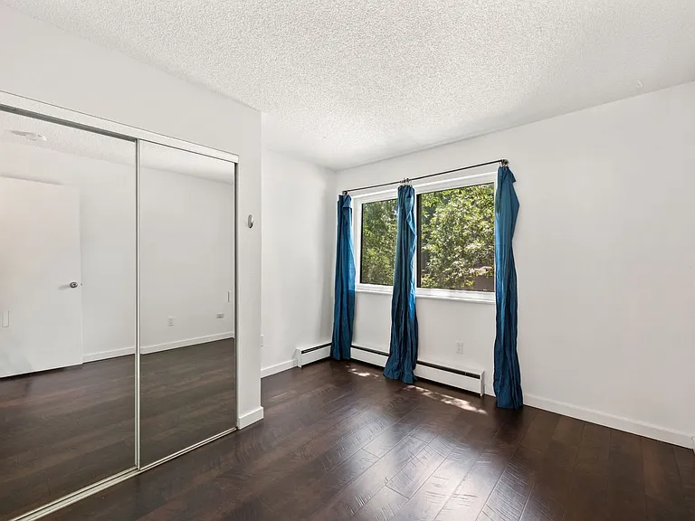 350 Arapahoe Ave #16 — Photo 23