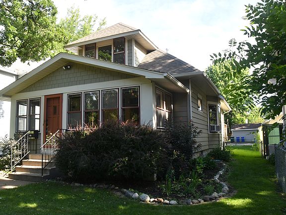 3rd image of 1717 Minnehaha Ave W