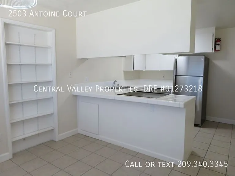 2503 Antoine Ct — Photo 7