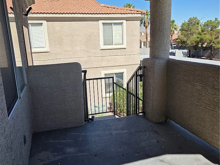 6553 McRae Ave #201 — Photo 3