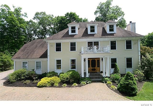 Welcome to 37 Cross Road! - a wonderful place to come home to, again and again...