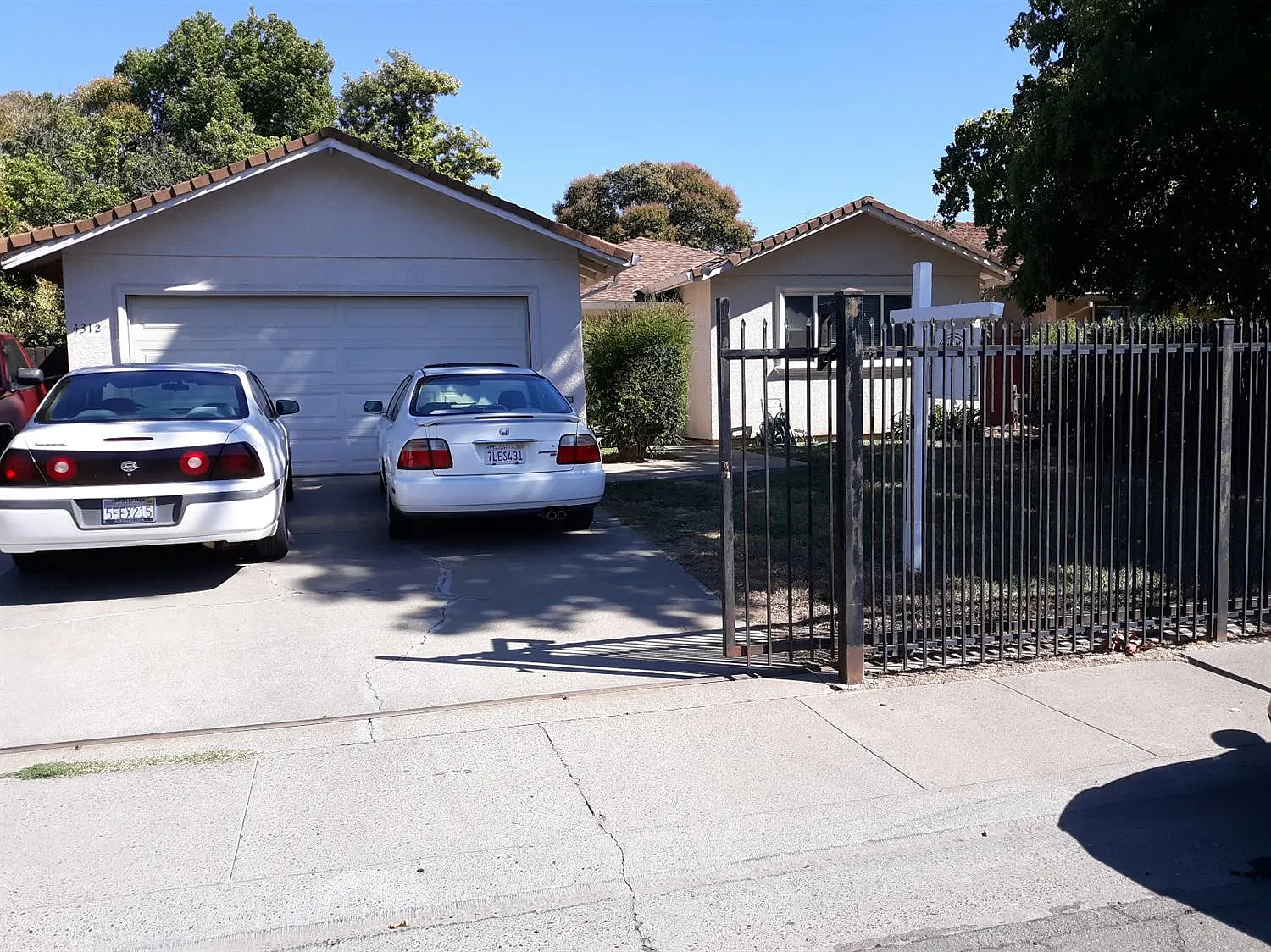 4312 Livingston Way photo 1