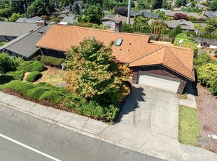 4709 Somerset Dr SE, Bellevue, WA