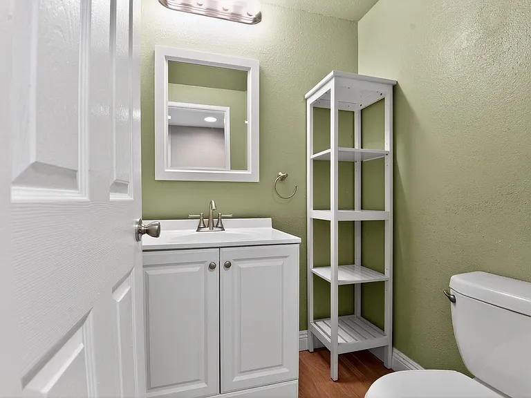 2173 Arbor Cir — Photo 23