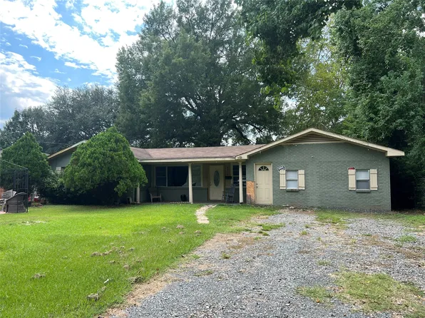 6716 Burke St, Shreveport, LA 71108