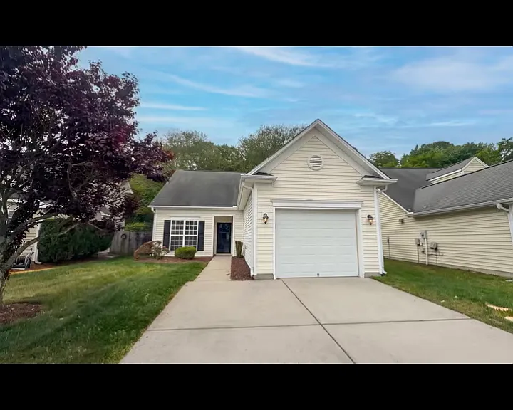 2852 Mossy Meadow Dr — Photo 1
