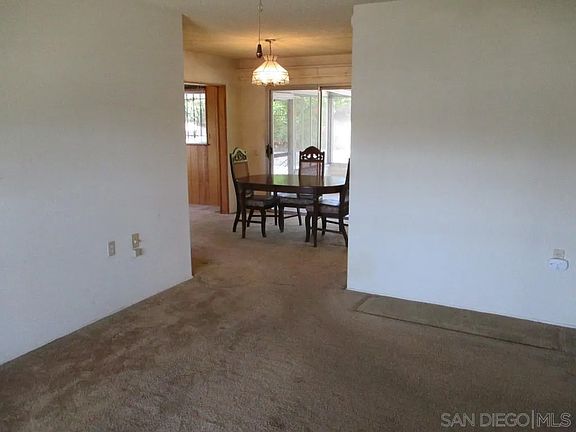2nd image of 16458 Bernardo Oaks Dr