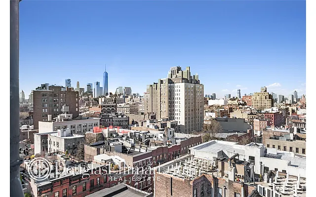 Sold by Douglas Elliman | media 15