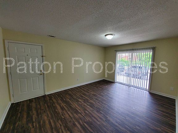 2nd image of 614 Wessinger St APT 23