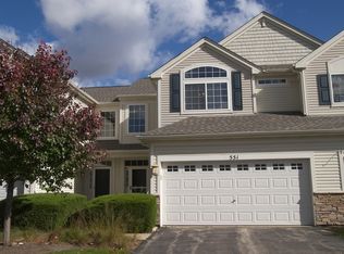 551 Telluride Dr, Gilberts, IL 60136