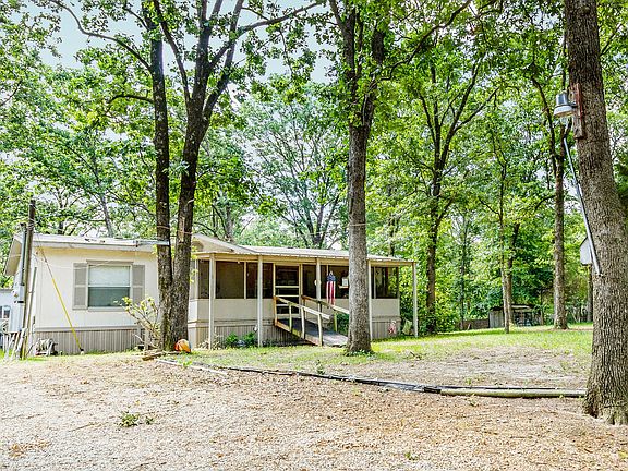 2137Hickory_JSparling002.jpg