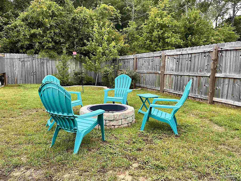 5375 Peach Dr — Photo 32