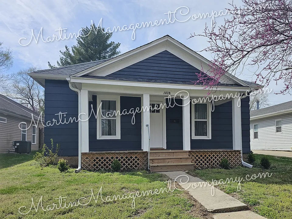 1418 S Sneed Ave