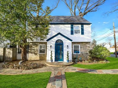 21 Maple Drive, Roosevelt, NY, 11575