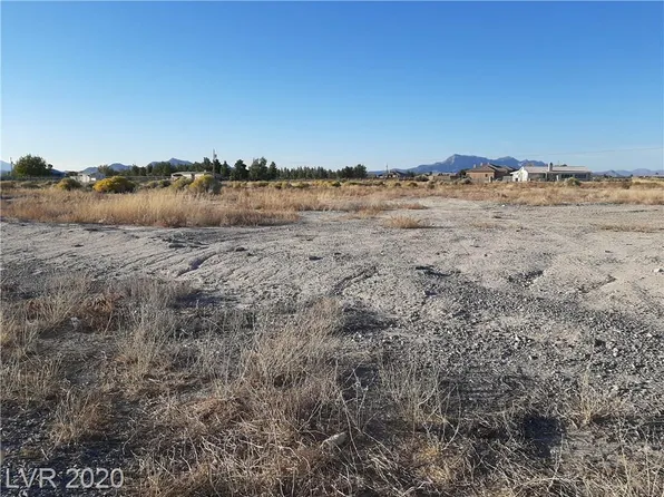 1410 W Calvada Blvd, Pahrump, NV 89048