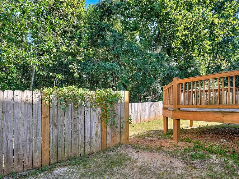 2928 Aylesbury Dr — Photo 34